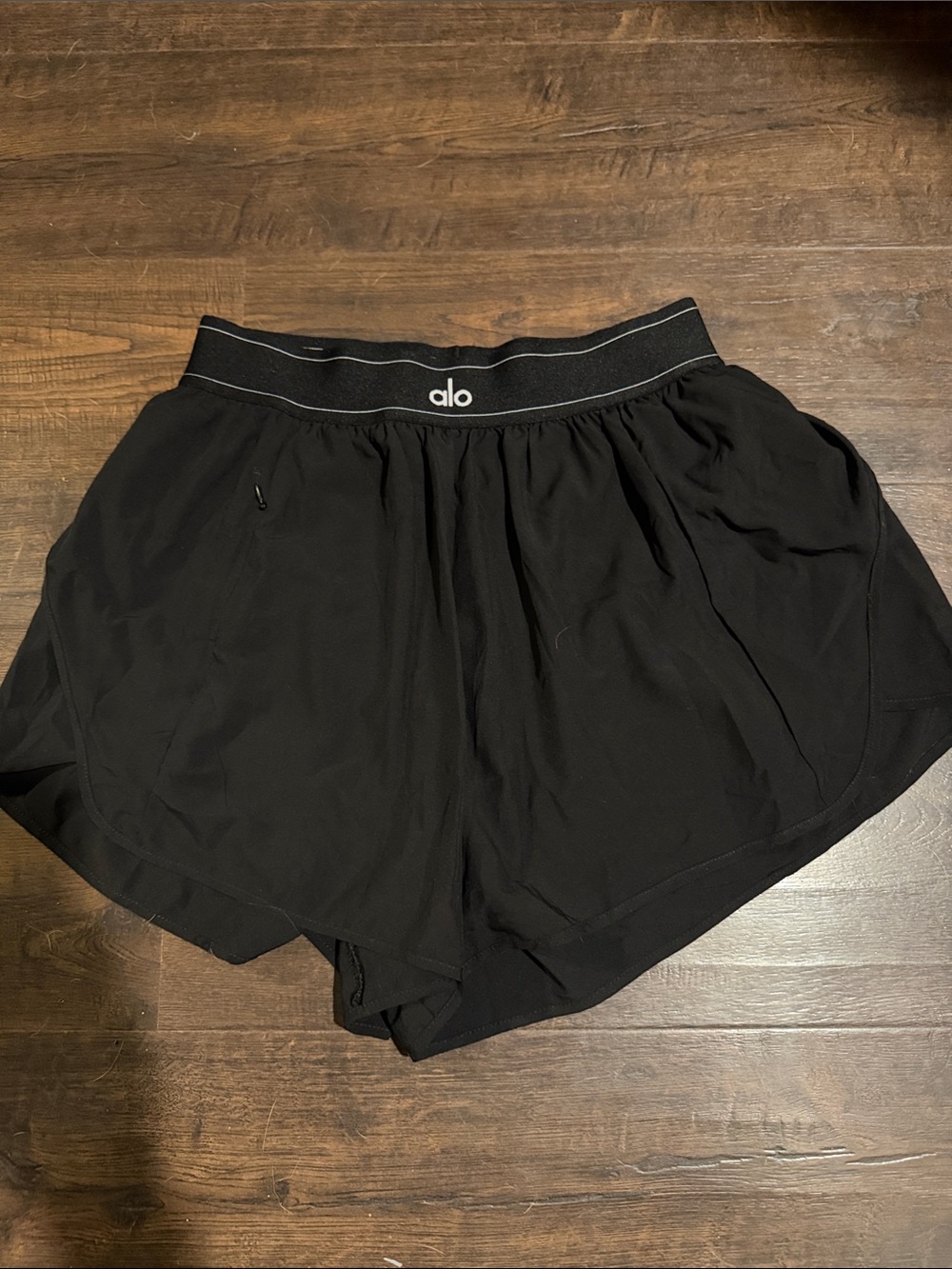 ALO Match point Yoga Black Women's Layered Running Shorts with Logo Waistband